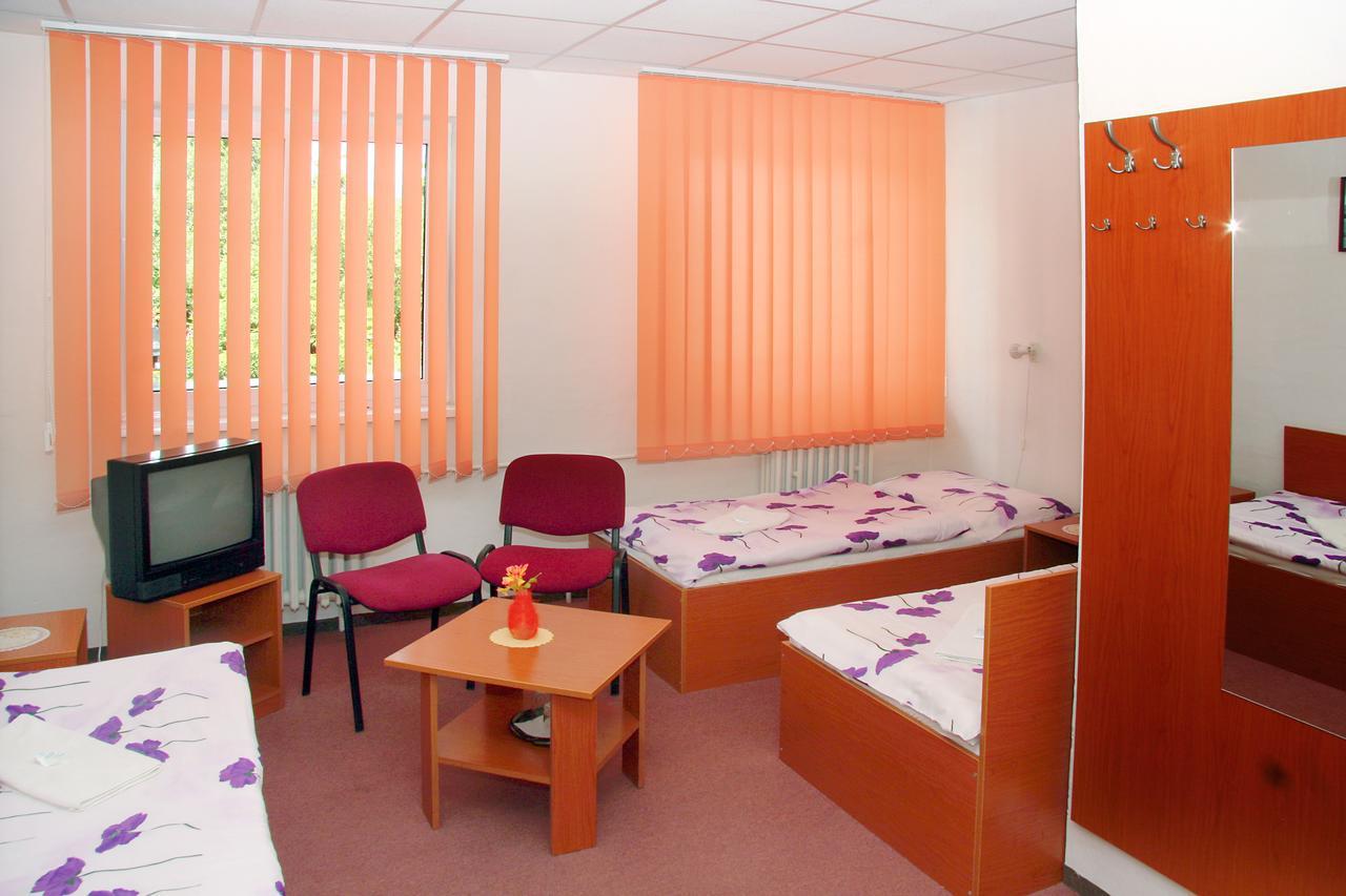 Penzion Olympia** Banska Bystrica Exterior photo