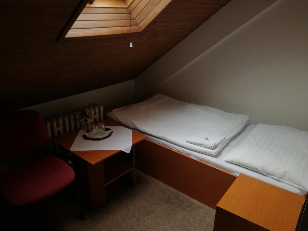 Penzion Olympia** Banska Bystrica Exterior photo